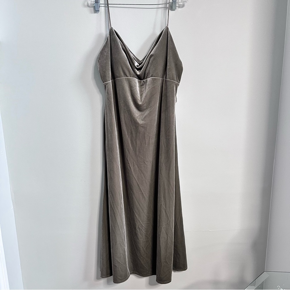 Jenny Yoo SABA Midi Dress Sage Green Size 18 Velvety Soft Zip Back wedding NEW